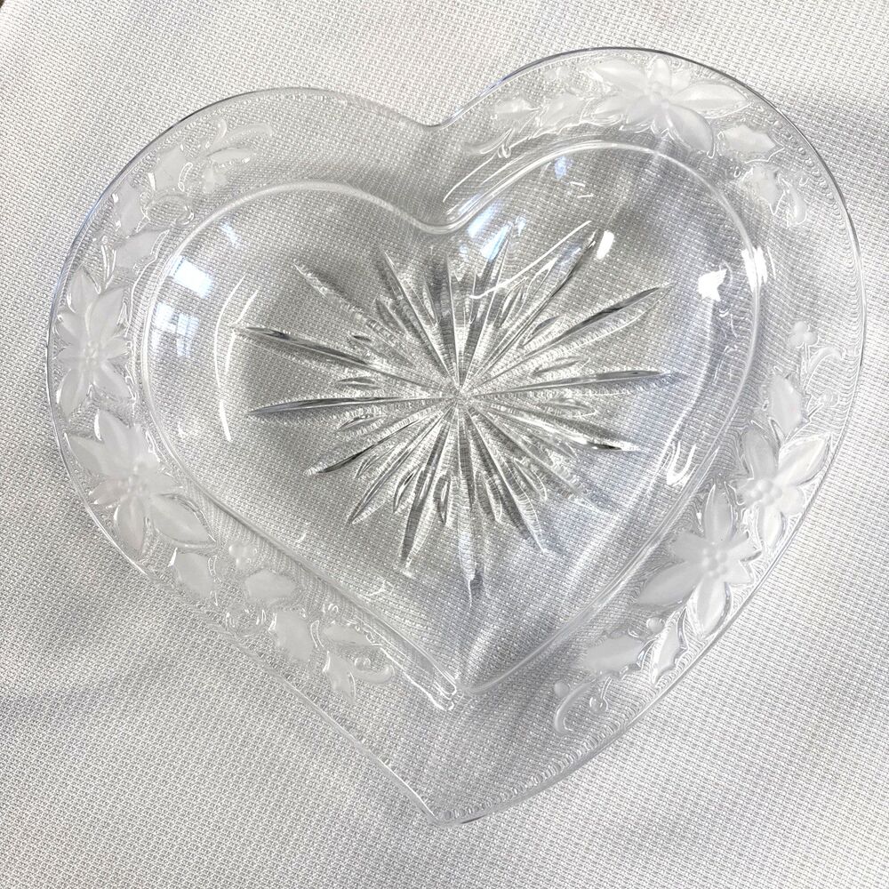 13" Heart Shape Platter / Dish, Frosted Holly & Leaves, Starburst Center